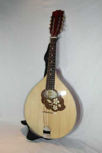 mandola